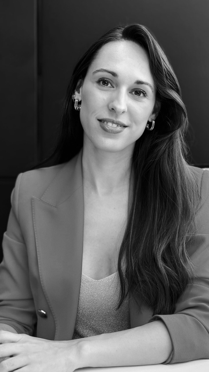 Retrato editorial de Elena Gil
